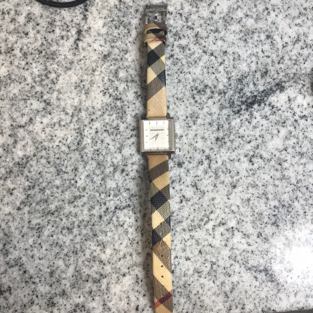 Burberry Plaid Pattern Women's Watch
